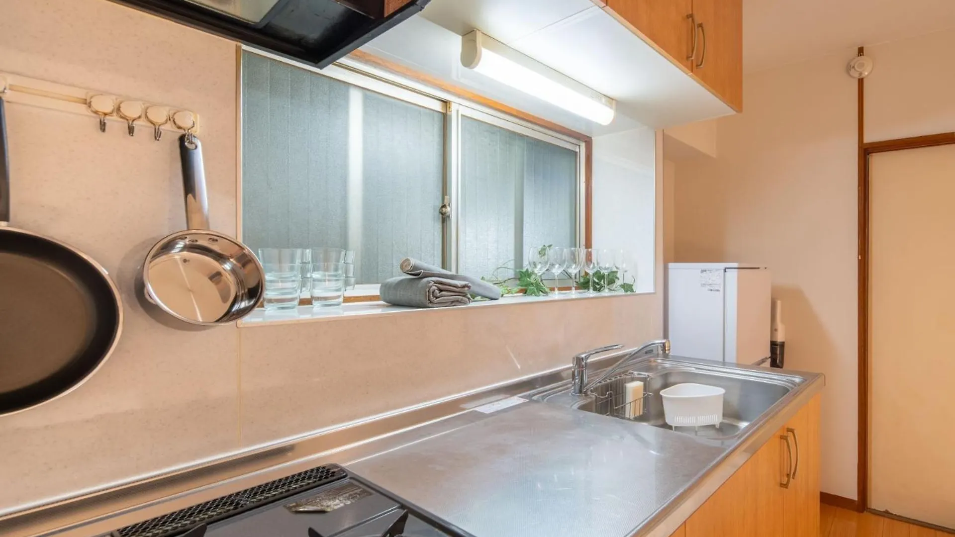 Sunny Heights 201 - Vacation Stay 27056V Tokyo 0*,  Japan